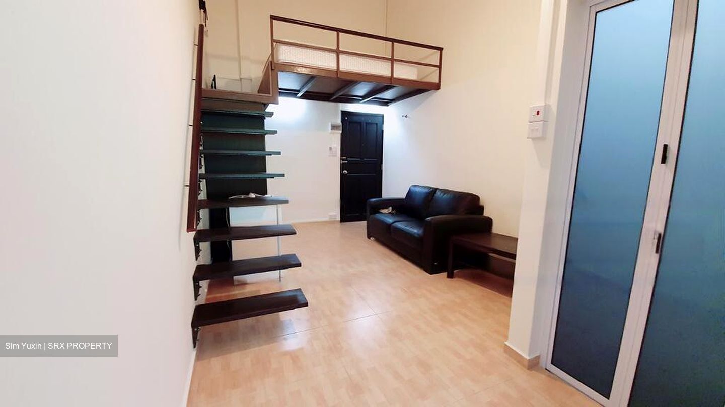 Bedok Shopping Complex (D16), Apartment #463126551